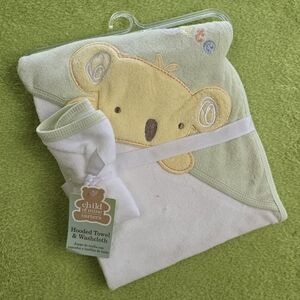 NWT Baby BOY & GIRL KOALA HOODED TOWEL & WASHCLOTH SET White Green & Yellow (Q1)